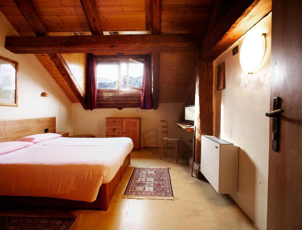Hotel Dimora Storica La Mirandola Tonalepass Zimmer foto